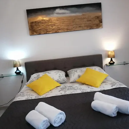 Seny Gold Apartmán Pula