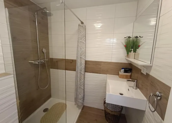 Seny Gold Apartman Póla