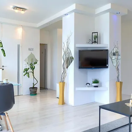 Seny Gold Apartman Pula