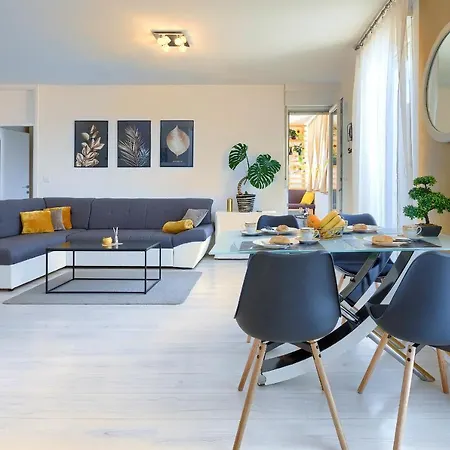 Seny Gold Apartment Pula